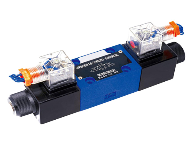 TYPE SOLENOID-OPERATED DIRECTIONAL VALVEE61B-CW220-50N9Z5L