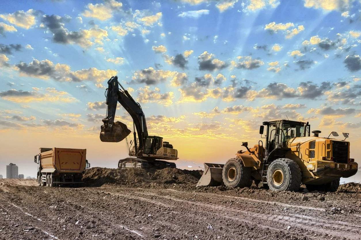 DCV100 valves controlling heavy excavators and cranes safely