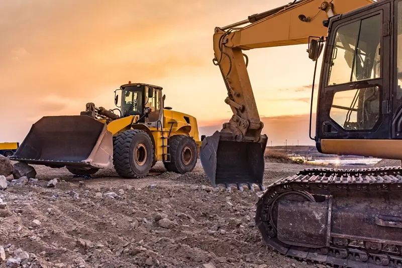 Hydraulic pumps create flow while motors convert pressure into torque