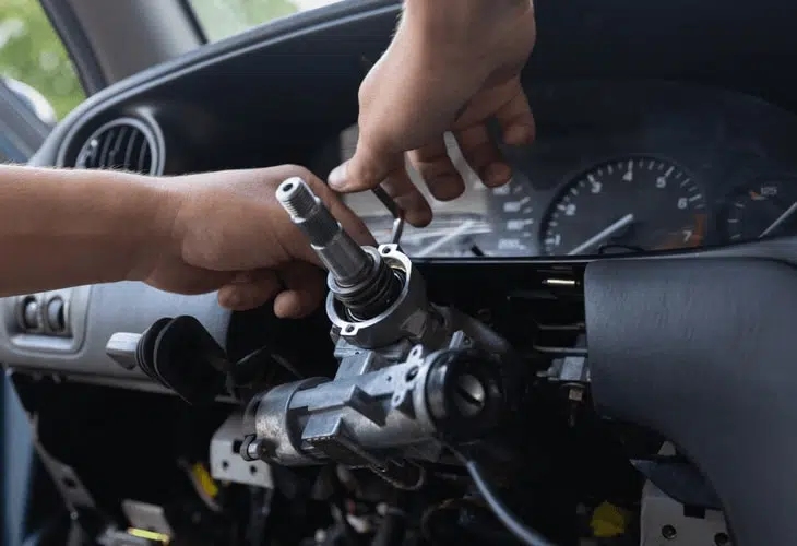 Hydraulic steering troubleshooting for pressure, overheating, and response issues