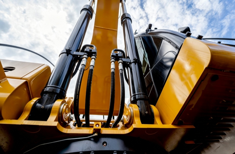 Mobile and industrial hydraulics require different component design priorities